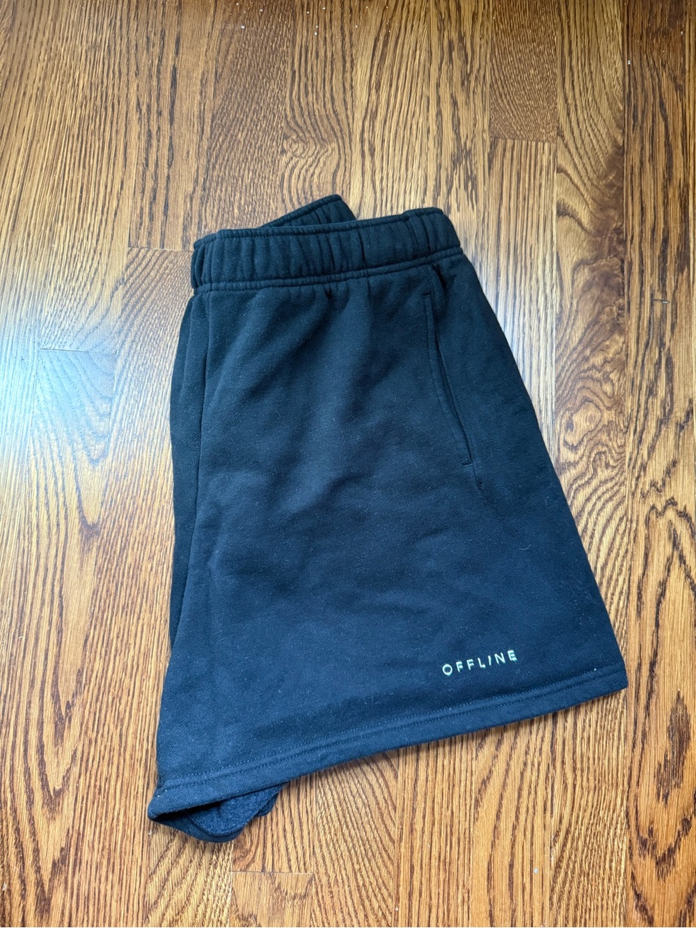 Offline women’s Black Fleece Shorts